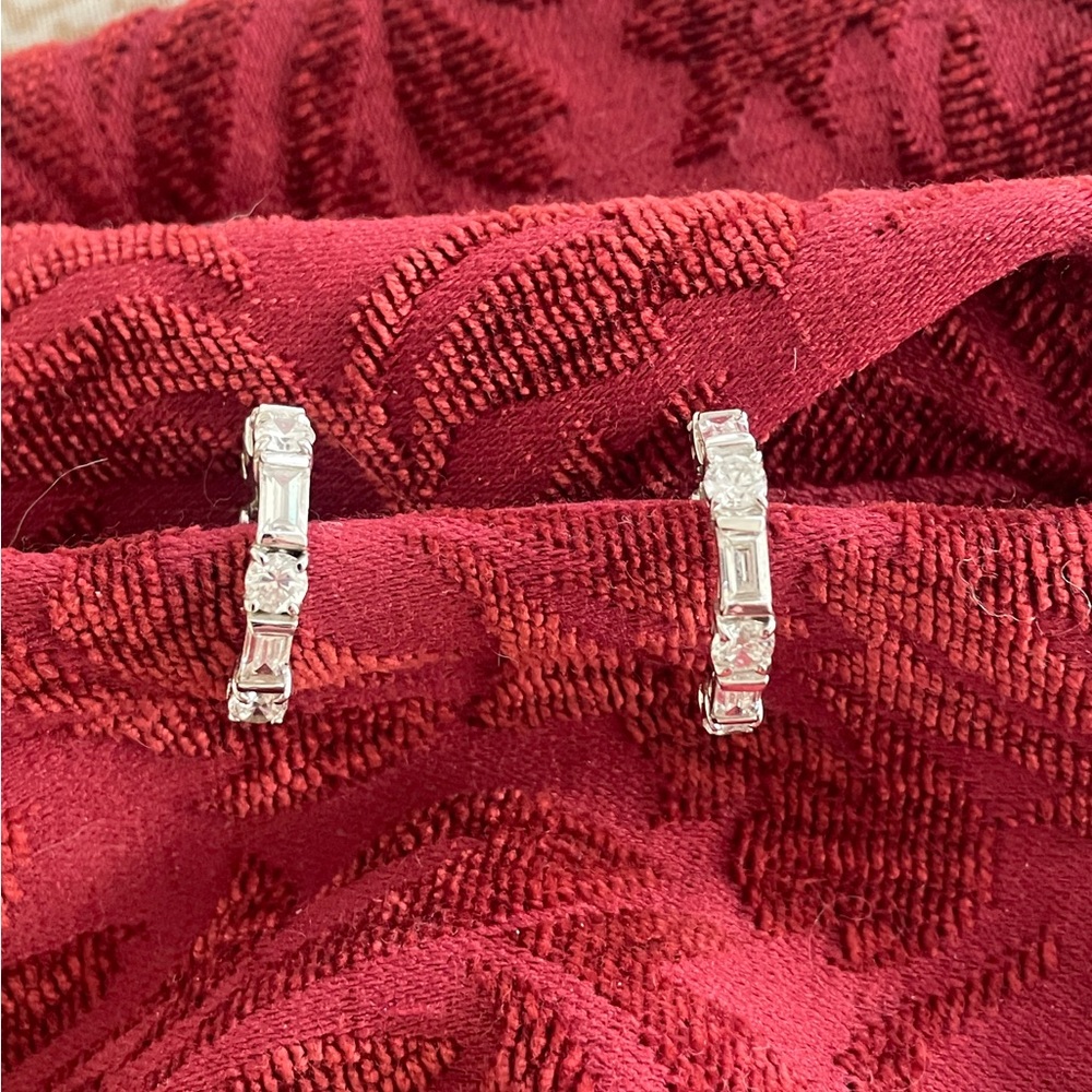 Chic Silver Crystal Hoop Earrings